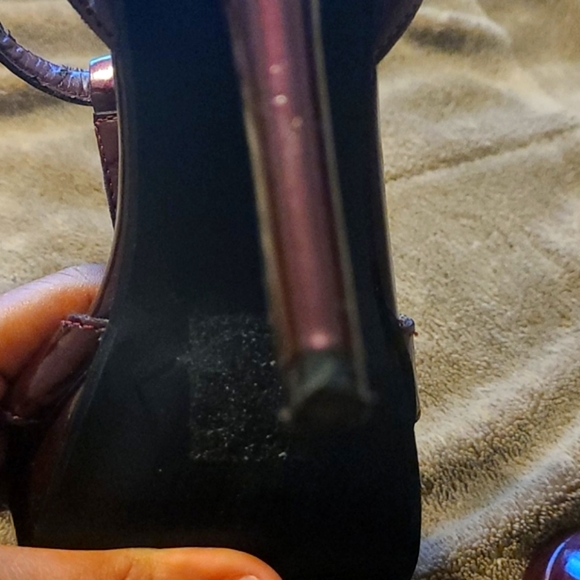 Deep Plum heels - Picture 6 of 9